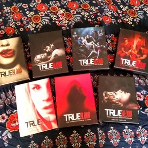 True Blood Seasons 1-7 (complete series)